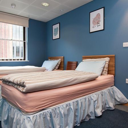 Russell Scott Backpackers Hostel Leeds  Exterior photo