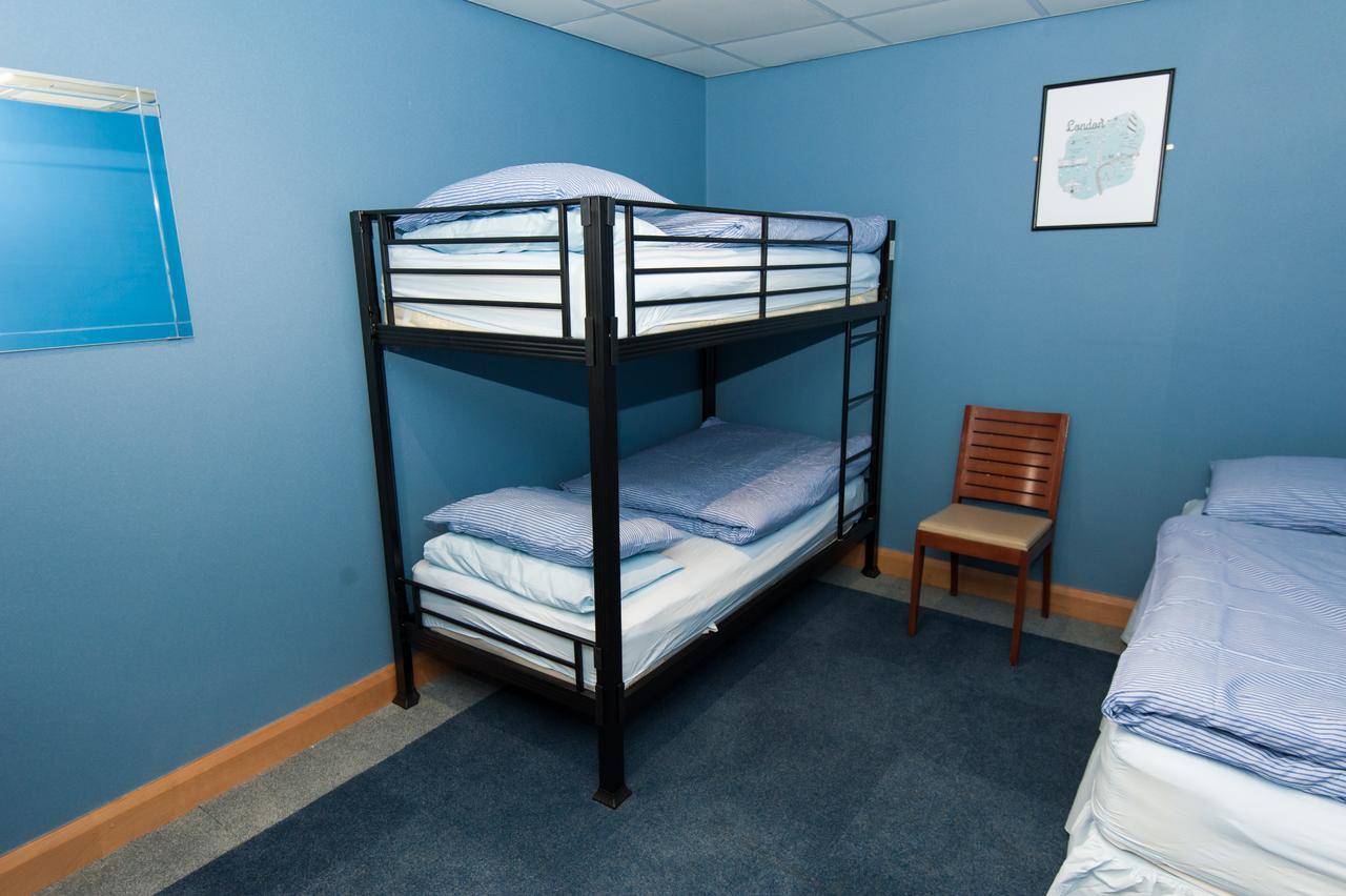 Russell Scott Backpackers Hostel Leeds  Exterior photo