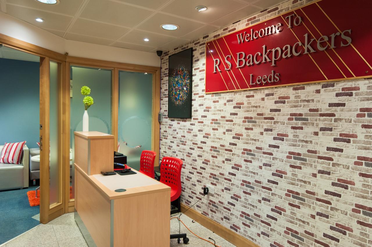 Russell Scott Backpackers Hostel Leeds  Exterior photo